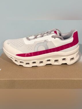 On Cloudmonster | Ivory/Grenadine | size: 9